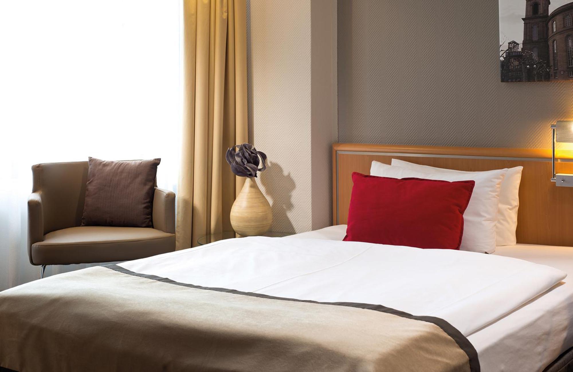 Leonardo Royal Frankfurt Отель 4*