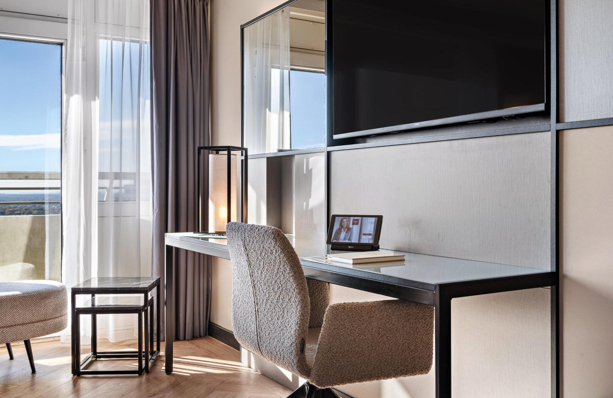 Leonardo Royal Frankfurt 4*
